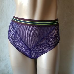 Nwt Victoria's Secret Xs high waist cheeky Pantie